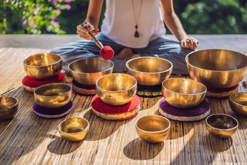 پاکسازی محیط با کاسه تبتی