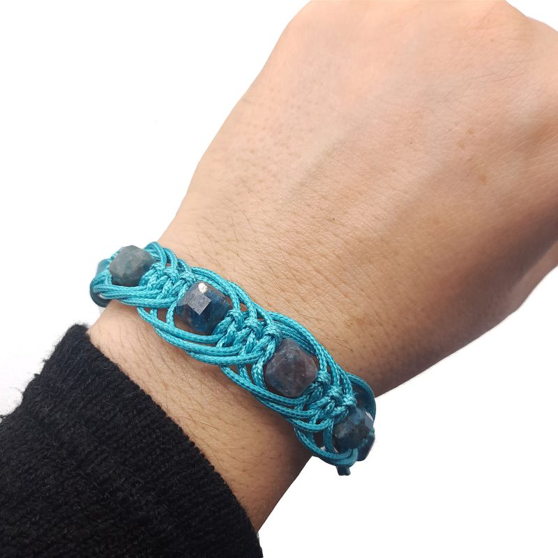 دستبند سنگ آپاتیت کد 310118