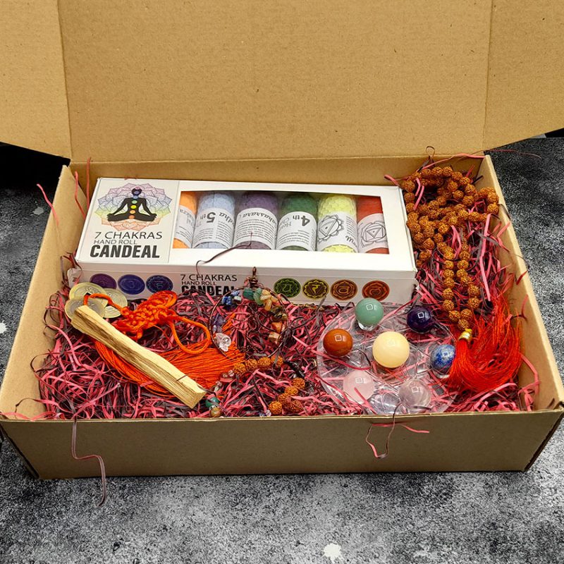 شمع هفت چاکرا گردنبند درخت زندگی هفت چاکرا 320014 دستبند هفت چاکرا 310037 آویز ایچینگ 3 عددی ست سنگ هفت چاکرا رودراکشا 8 میل گره دار