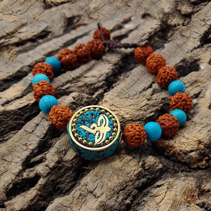 دستبند سنگ فیروزه و رودراکشا کد 310130