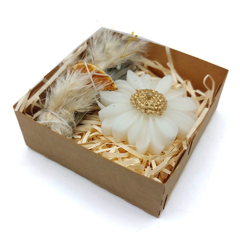 پک اسماج رزماری لوندر و شمع مدل بابونه کد 540010