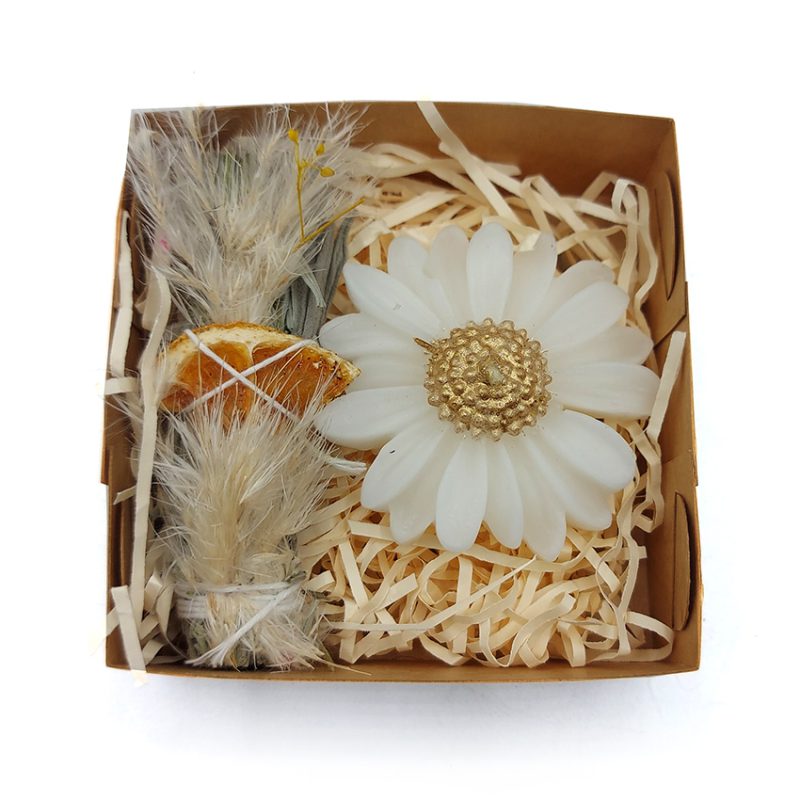 پک اسماج رزماری لوندر و شمع مدل بابونه کد 540010