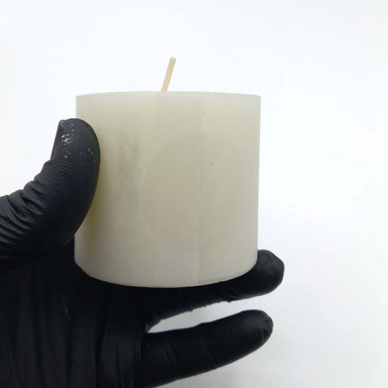 550115 شمع سلین مدل استوانه ای ابعاد 6در7 سانتیمتر 116
