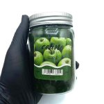 550038 شمع معطر شیشه ای درب فلزی سلین مدل سیب ( اپل )