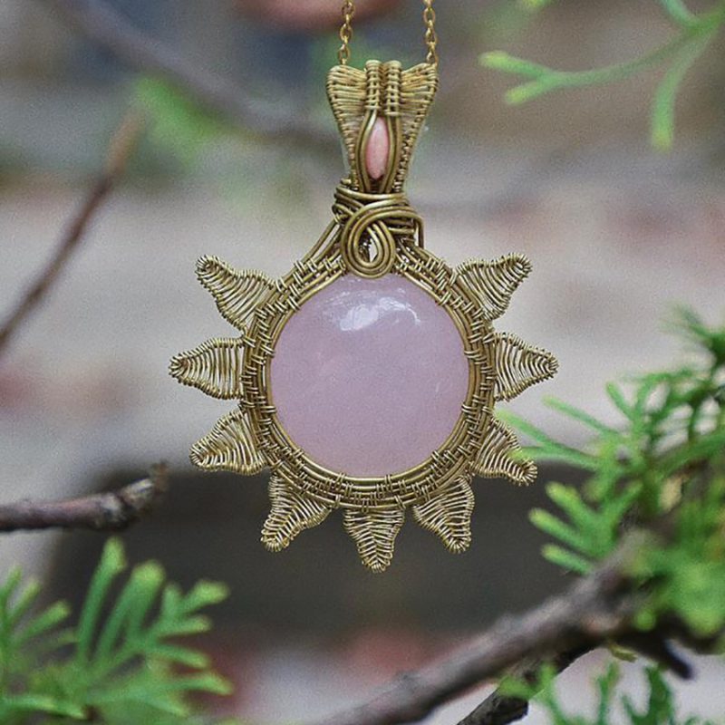 گردنبند رز کوارتز برنجی