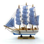 کشتی چوبی ۳۰ سانتیمتری