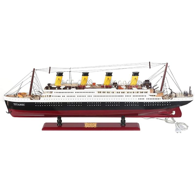 ماکت کشتی Titanic چراغ دار
