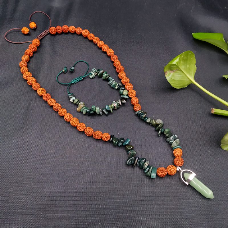 ست دستبند گردنبند چیپسی وروراکشا وسنگ عقیق