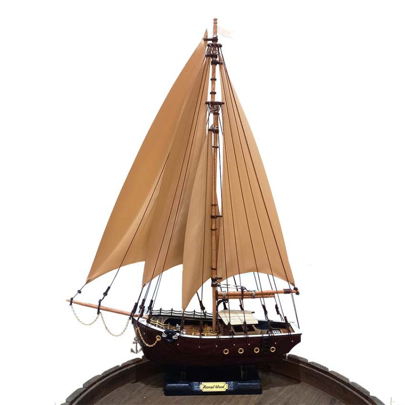 ماکت کشتی چوبی طول 40 سانتیمتری قهوه ای