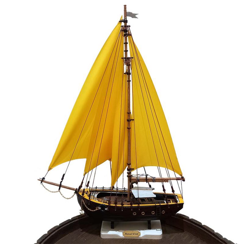 ماکت کشتی چوبی طول 40 سانتیمتری زرد