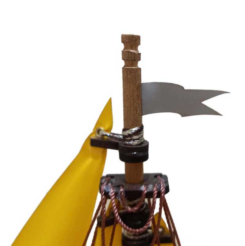 ماکت کشتی چوبی طول 40 سانتیمتری زرد