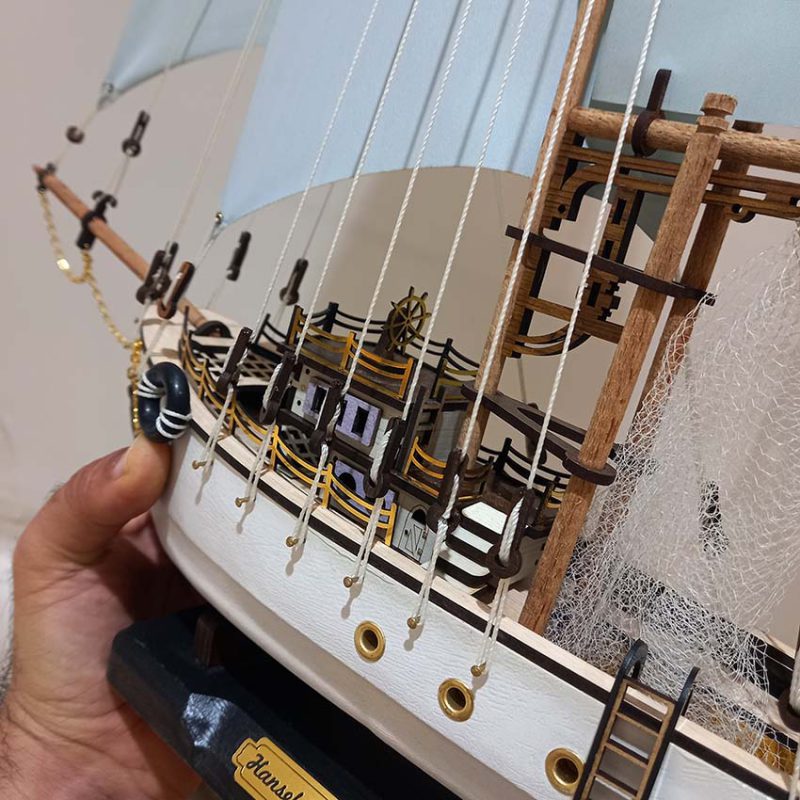 ماکت کشتی بادبانی چوبی فوق لوکس طول 40 سانتیمتری سفید