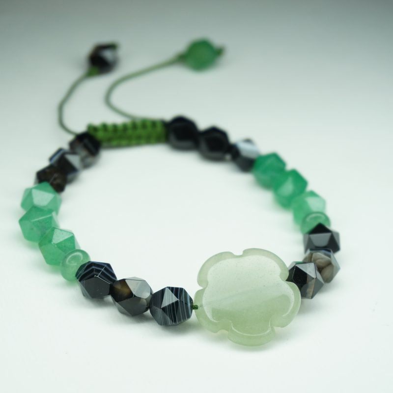 تسبیح رودراکشا وسنگ هفت چاکرا