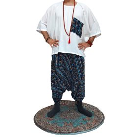ست شلوار تبتی آبی و پانچ سفید