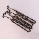 تسبیح 33 دانه هسته خرما تراش دست کد m2881